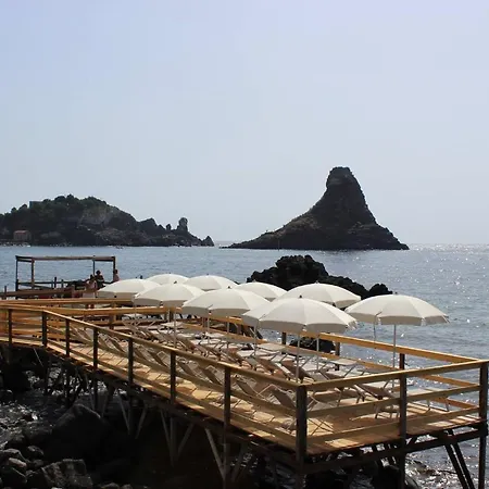 Lejlighedshotel Sicilia's Art & Aci Trezza