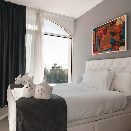 Sicilia's Art & 4* Aci Trezza