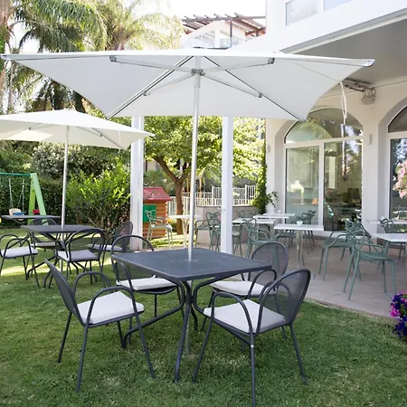Aparthotel Sicilia's Art &
