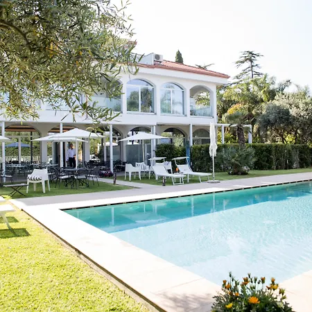 Sicilia's Art & Aparthotel 4*