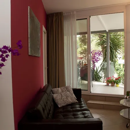 Aparthotel Sicilia's Art & Aci Trezza